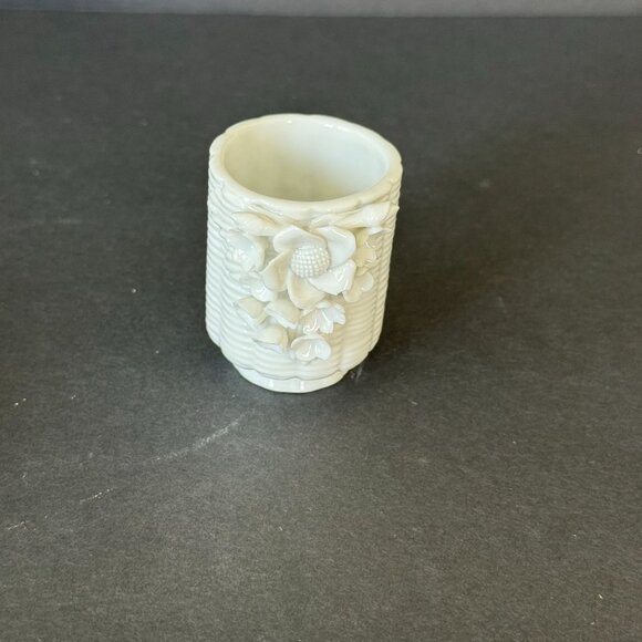 Vintage MCM White Ceramic Capodimonte Style Floral DoubleTrinket Dish Match Cup - Picture 9 of 9